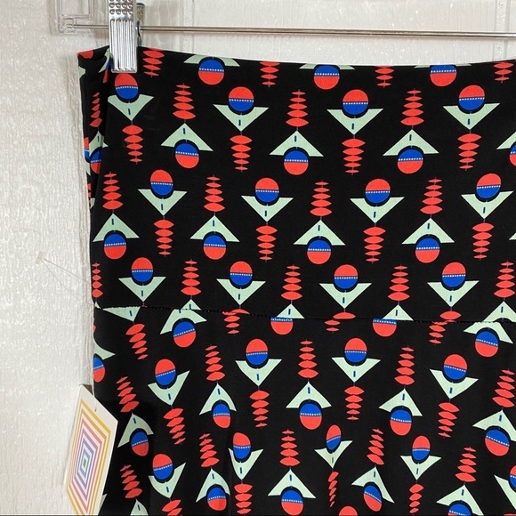 NEW LuLaRoe Geometric Print Maxi Skirt XXS - Picture 7 of 12